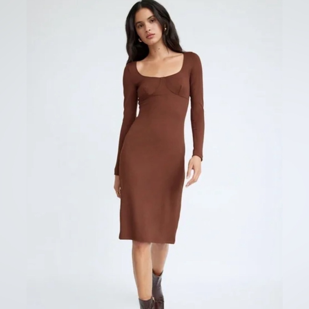 Aritzia Wilfred Gwen dress in Cognac